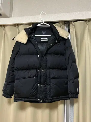 블랙 다운 자켓 퍼 포함