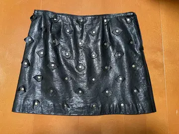 르쉘 블루 램 가죽 미니 스커트 사이즈 40