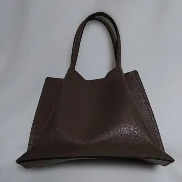 다크 브라운 가죽 토트백