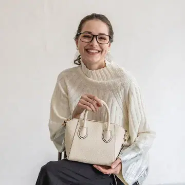 화이트 가죽 숄더백 천연 가죽