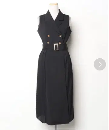 새상품급 [ RESEXXY ] 슬리브리스 원피스 (블랙)