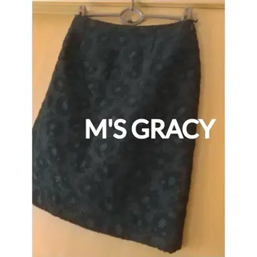 M'sGRACY 엠즈 그레이시 입체적인 트위드 꽃 스커트