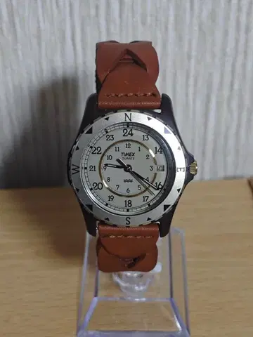 TIMEX SAFARI  새상품급