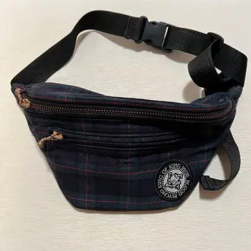 KING MOB 바디백 체크 무늬