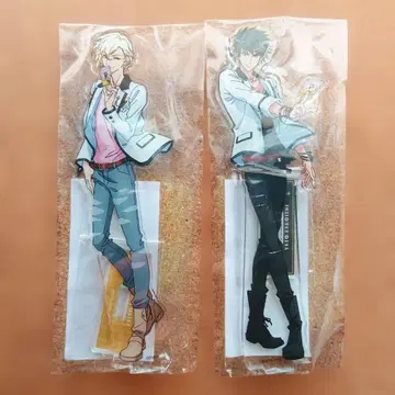 도리페스 아크릴 스탠드 유토 케이고