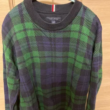 TOMMY HILFIGER 체크 무늬 니트 M