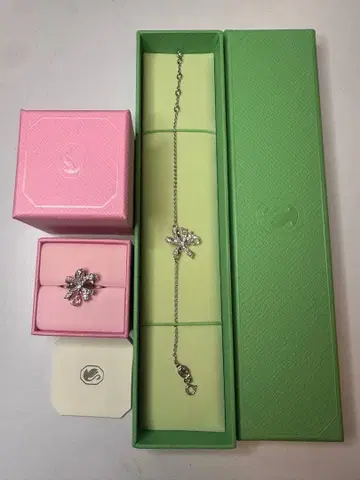 [ 미사용 새상품 ] 스와로브스키 리본 모티브 팔찌 & 반지