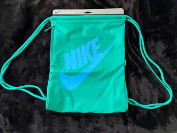 새상품 NIKE 나이키 헤리티지 드로우 스트링 헬스장 냅색