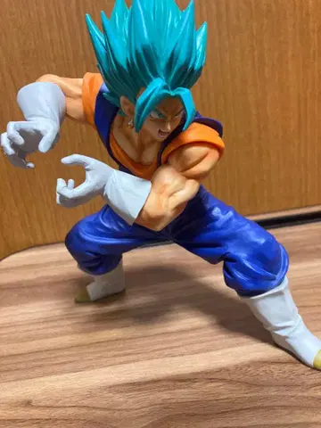 드래곤볼 베지트 피규어