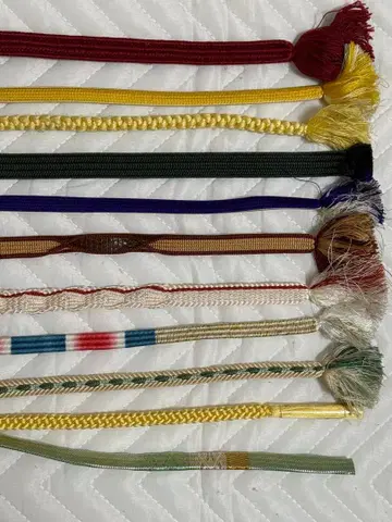 허리띠 11개 모아서 팍!