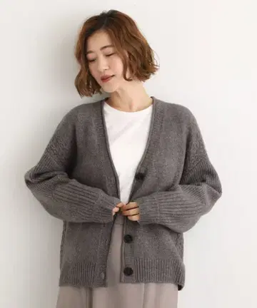 케이블 악센트 V넥 가디건