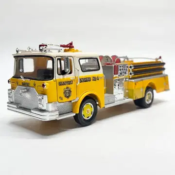 레어 revell monogram 1/32 mack 소방차