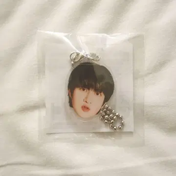 희철 랜덤토이 페이스 아크릴 키링