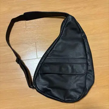 원 숄더백 블랙 가죽 느낌