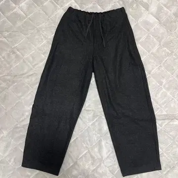 UNIQLO U 브러쉬드 맨투맨 와이드 팬츠