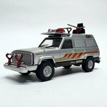 레어 아오시마? 서부경찰 닛산 사파리