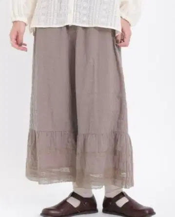 새상품 사만사 모스모스 SM2 개더 속바지 이너 팬츠 프릴 모카