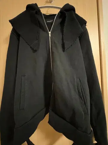 [ 완판템 ] GRANCY 헤비 웨이트 레이어 디자인 풀 지퍼 후디