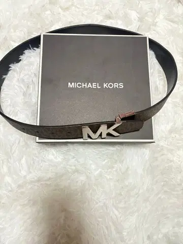 MICHAEL KORS MK 로고 벨트 브라운