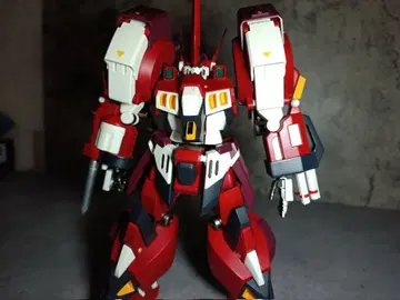 HG 알트아이젠 완성 페인팅품