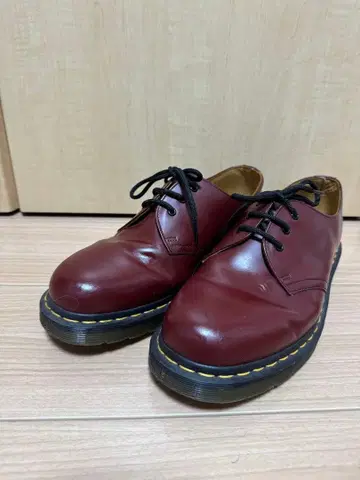 [레어품] Dr. Martens 3홀 상자 없음 정품