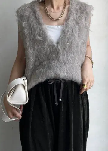 DOUDOU(두두) 앞뒤 2WAY 샤기 니트 베스트