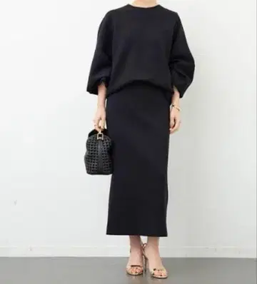 두지엠 클라세 dumble fit 타이트 스커트 38 블랙