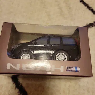 도요타 노아 풀백카 블랙