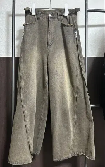 GRANCY ] 지퍼 디자인 배기 데님 팬츠 브라운 L