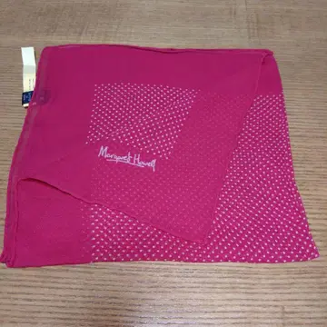 Margaret Howell 마가렛호웰 실크 스카프