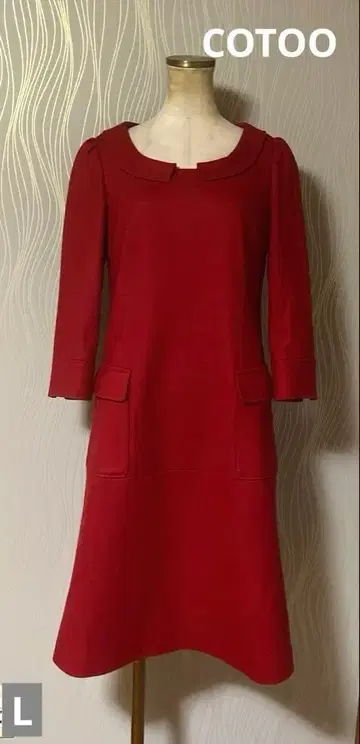 COTOO 코투 레드 원피스 카라 부착