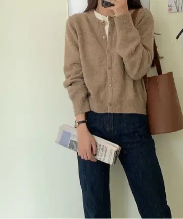 새상품 니트 가디건 베이지 sorule