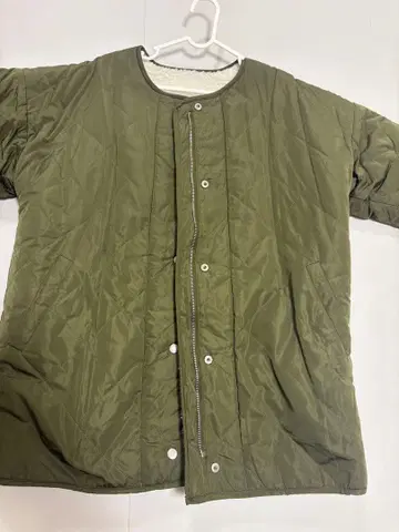 올리브색 보아 리버서블 퀼팅 자켓