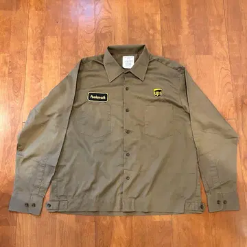 UPS (United Parcel Service) 공식 유니폼 셔츠