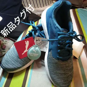 기간 한정 가격 택 포함 새상품 Puma SOFTFOAM 스니커즈