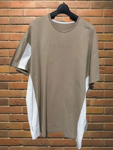 CRONOS 베이지 T셔츠