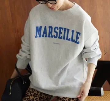 [ 시착만 한 상품 ] SLOBE IENA MARSEILLE 로고 맨투맨