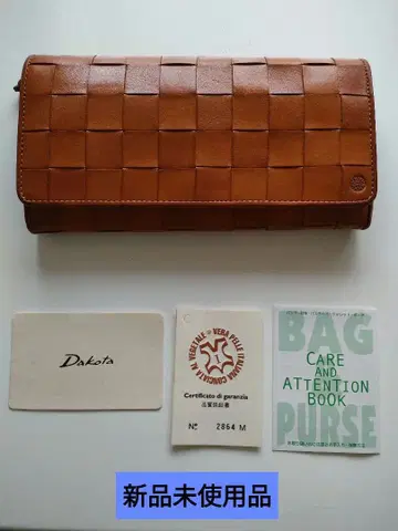 미사용 새상품 다코타 피트 장지갑