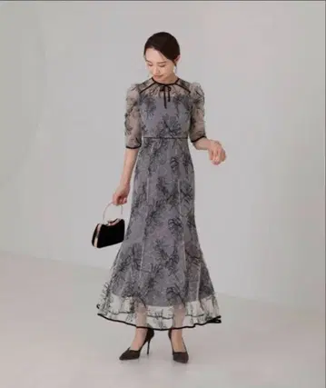 꽃무늬 자수 레이스 프론트 백리본 퍼프 슬리브 머메이드 플레어 롱 원피스