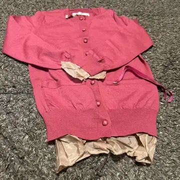 Sacai 핑크 버튼 가디건