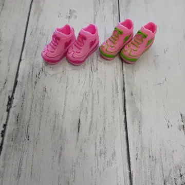 리카짱 스니커즈 2족 세트 핑크 그린