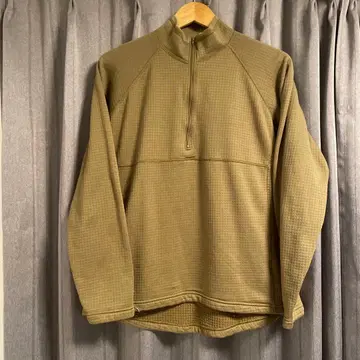 미군 GEN3 MID WEIGHT 플리스 구제 의류 L 사이즈 정도