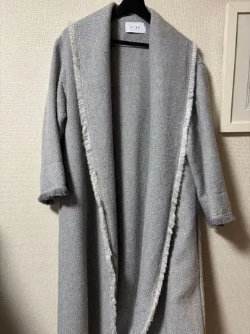 ETRE 헤링본 무늬 롱 코트 그레이