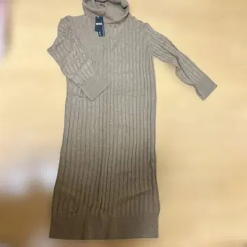 BANANA REPUBLIC 베이지 니트 원피스 M