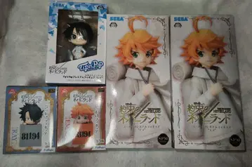 약속의 네버랜드 레이 엠마 피규어 세트