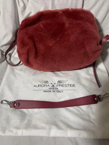 AURORA PRESTIGE 빨간색 퍼 2way