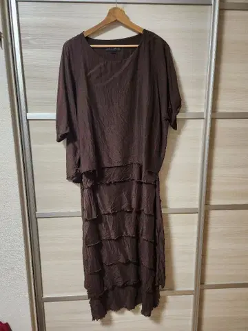 ZARA 브라운 반팔 원피스 M 사이즈