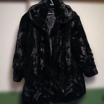 블랙 인조 모피 롱 코트