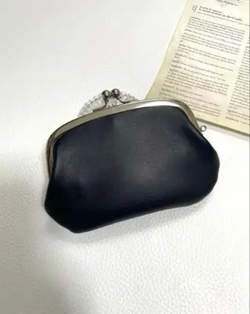 모자 가마구치 미니 지갑 소가죽 블랙