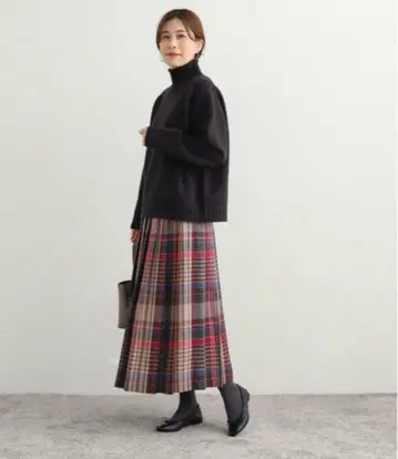 어반 리서치 도어스 컬러 체크 플리츠 스커트 롱 스커트